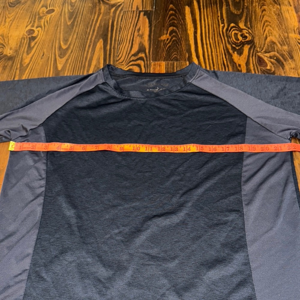 Real Essentials 5 Pack Men’s Short Sleeve Dry Fit Active Crew Neck Tee Shirts - Picture 13 of 14